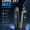 【買1贈煙油】LANA / ILIA-JETMAX 聯名 側注油主機套裝｜配備 1.47 吋彩色大螢幕與 1200mAh 戰鬥續航，結合可調氣流系統與側注油設計，通用小煙煙油